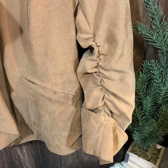 Ya Los Angeles faux suede jacket, size Small - Picture 6 of 7